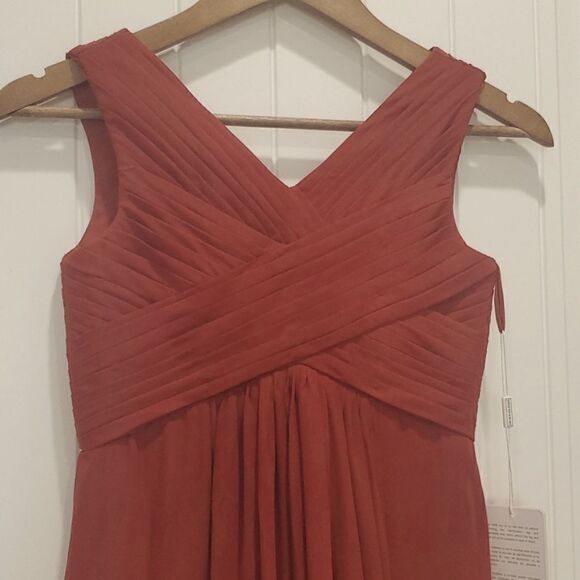 Jjs house, Nwt, long formal gown, size 10 junior - Picture 2 of 6